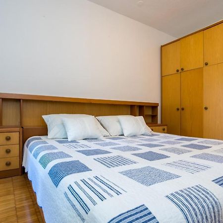 Apartment Jakovac By El-Pi Tours Njivice Esterno foto